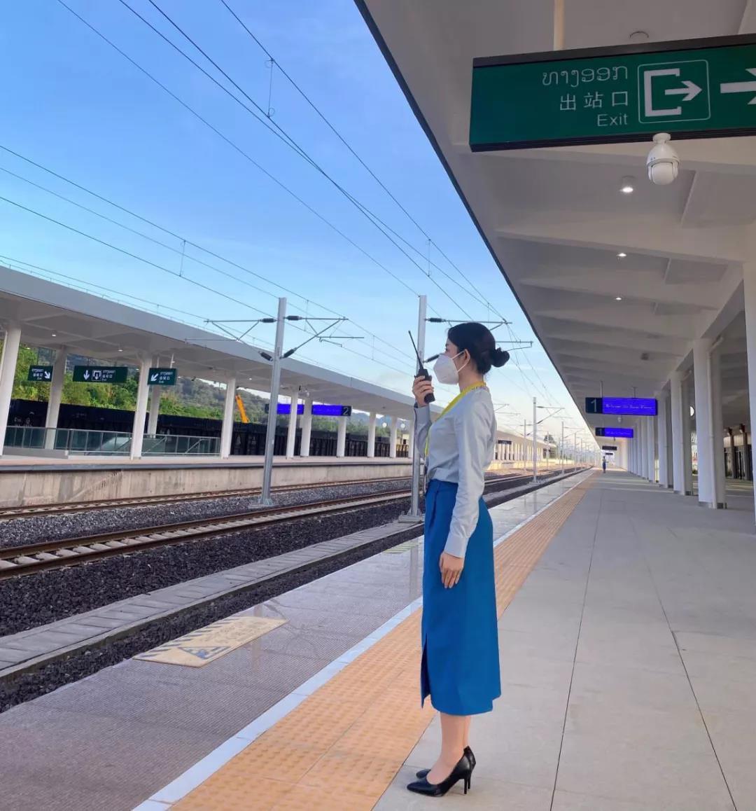 万荣站.jpg 万荣站.jpg