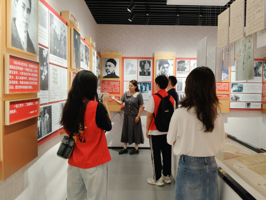 江苏建院:青春舵手铸魂育人传习社以创意实践助力红色资源保护与活化